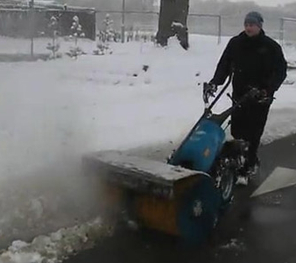 意大利進(jìn)口多功能除雪機