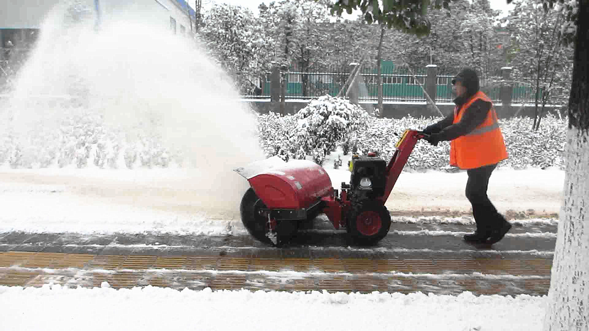 哈爾濱掃雪機